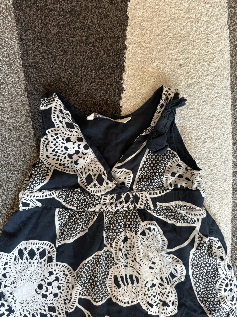 Y2K old navy black floral print dress